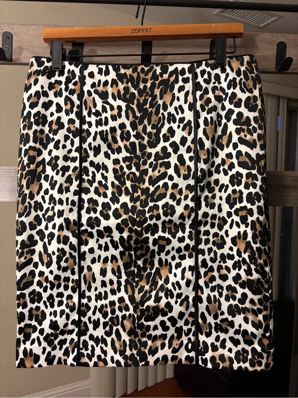 White House Black Market Leopard Print Mini Skirt in Black, Tan & White